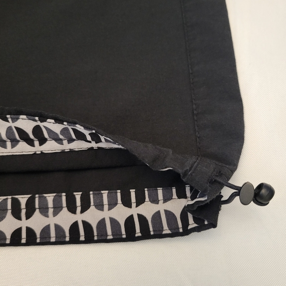 DANSKIN Athletic Drawstring Black Capri Small (4-6) - Picture 5 of 11